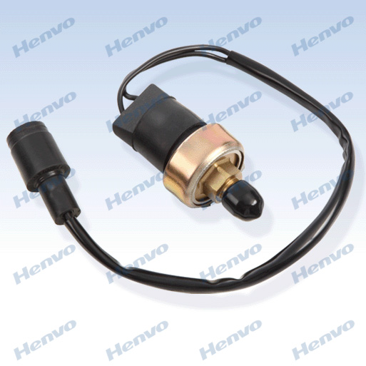 �����ھ�C320Һ�����������A�β��^����